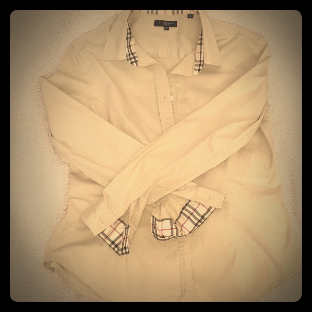 Authentic Burberry ladies long sleeve size large.